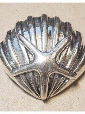 MJ Signed Vintage Starfish Shell Brooch Pendant Pin Silver Domed Beach Sea Clam